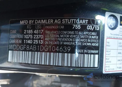 2013 Mercedes-Benz C 300 Sport 4Matic из США, поврежденный, VIN WDDGF8AB1DG104639